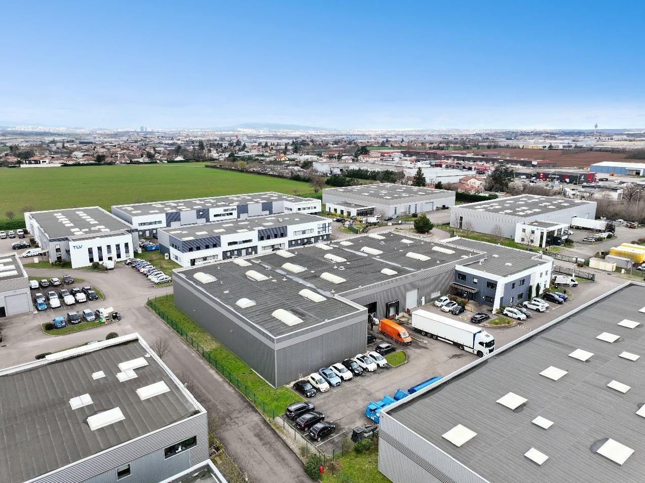 Local d'activité Saint-Priest 3506m² Location local d'activité Saint-Priest Rhône OLACT2424007 3